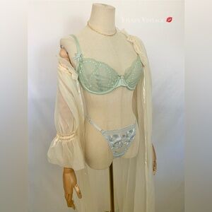 LOUNGE X CARO MERMAID GLITTER SATIN 'EMBROIDERED BALCONY BRA' IN GREEN